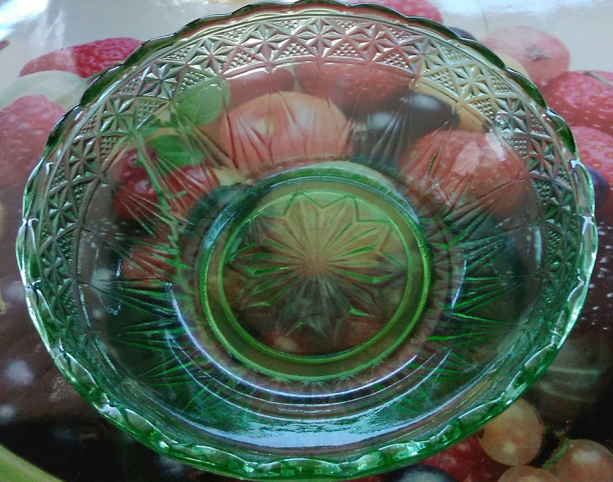 Стъклена фруктиера