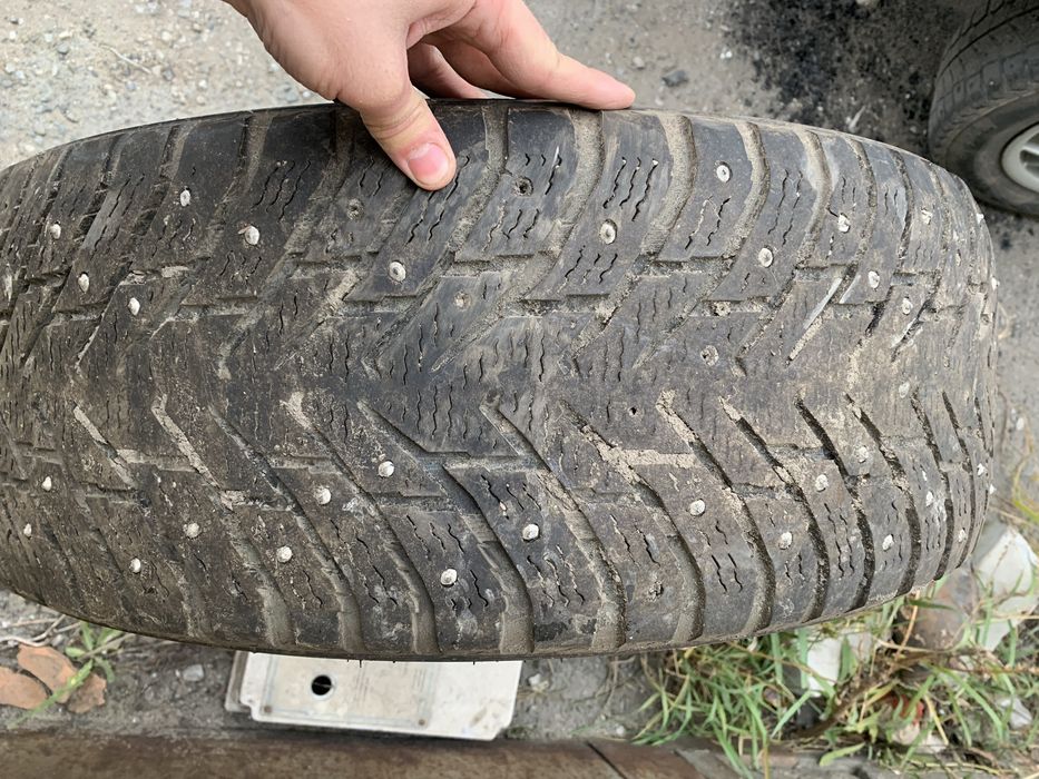 Продам шины шипы и липа