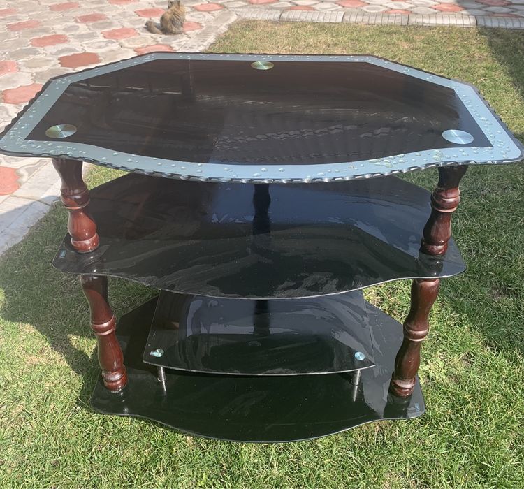 Продам подставку под телевизор