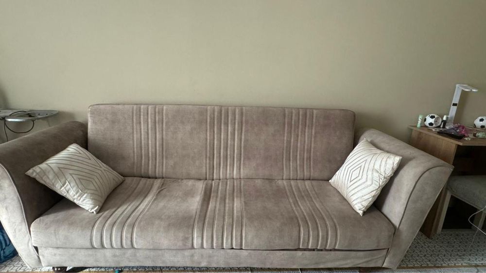 Диван для гостиной