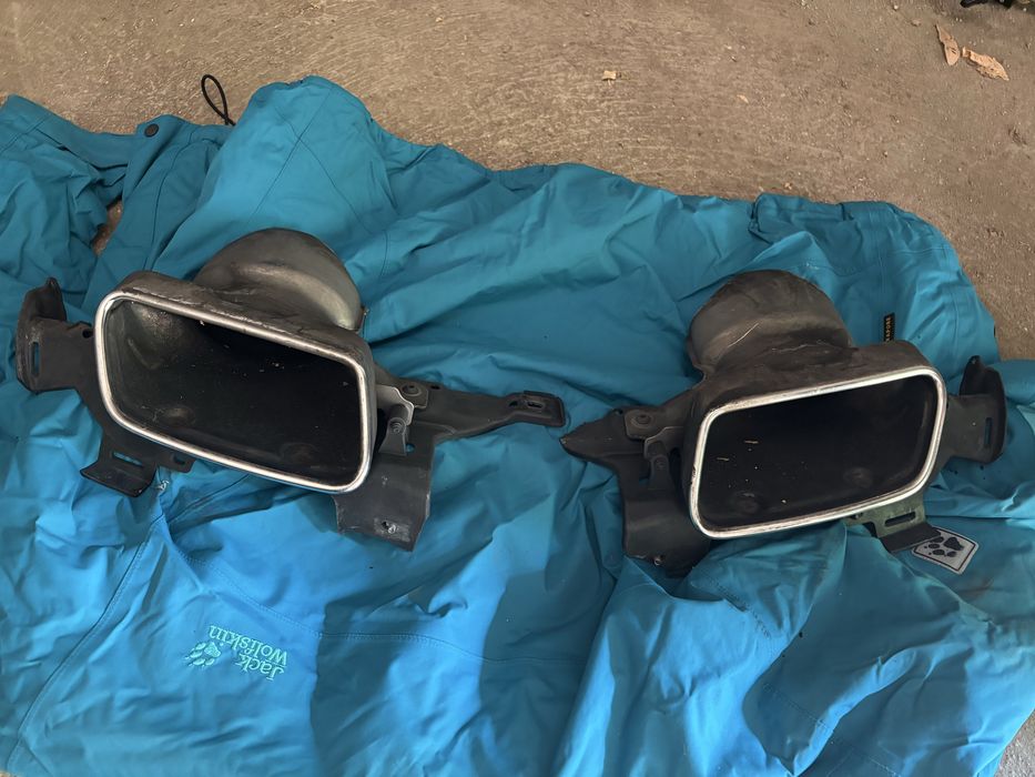 Накрайници от AMG пакет за Mercedes CLS W218