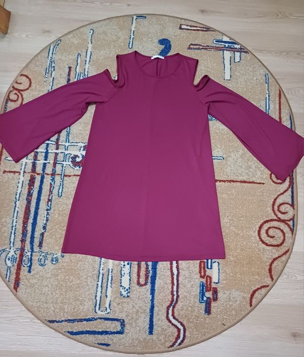 Дамски.      рокли