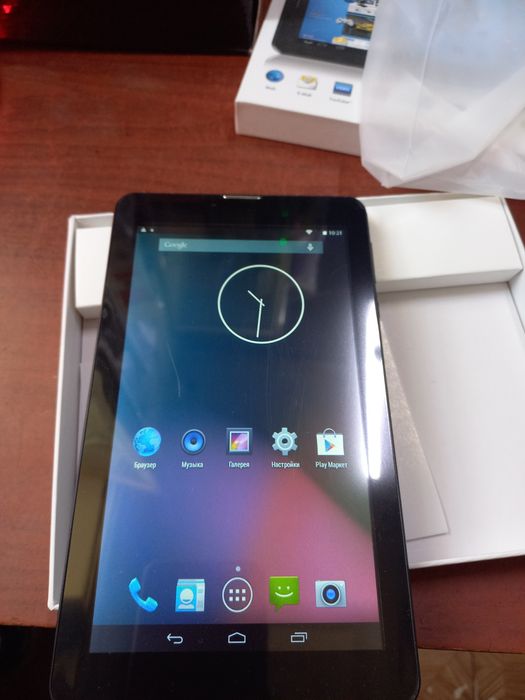 Продам новые планшеты "7"