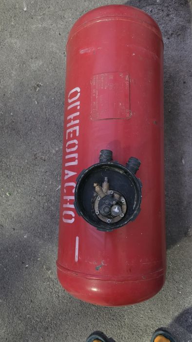 Газовый балон для машины