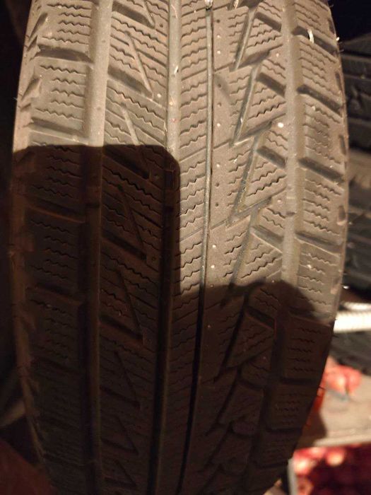 Продам зимнюю резину ARIVO 195/70