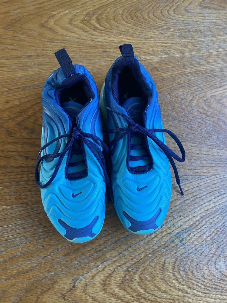 Air max 720 deep 2024 royal