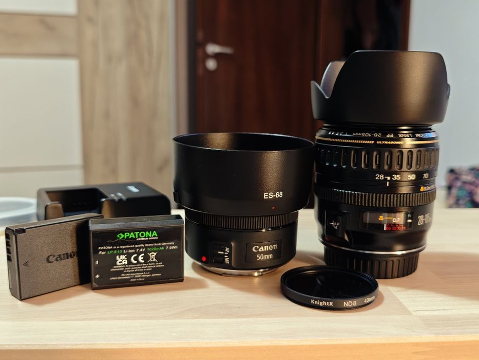 Canon DSLR 2000D ca NOU