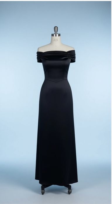 Вечернее платье. Почти новый