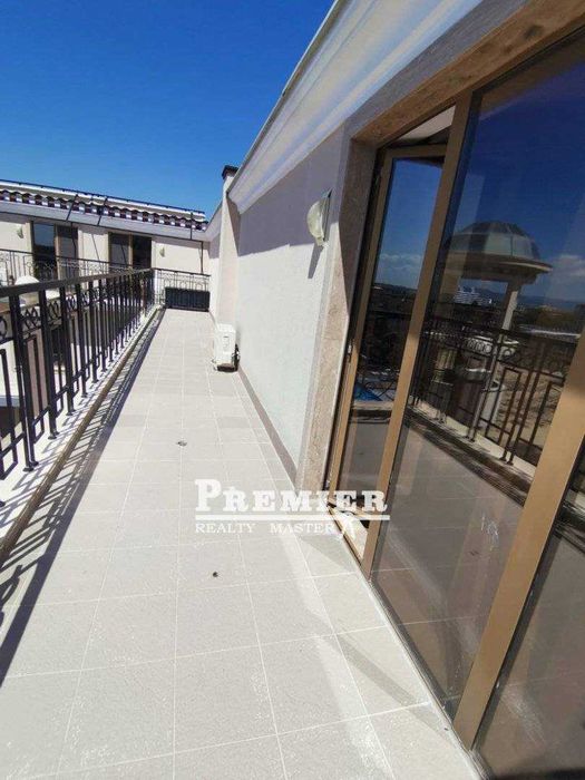 Дава се под наем Двустаен апартамент в к.к. Слънчев бряг - 106 кв.м за 168085 € - Снимка #11