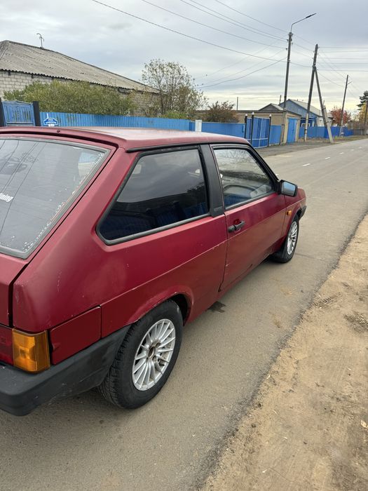 Продам автомобиль ВАЗ 2108