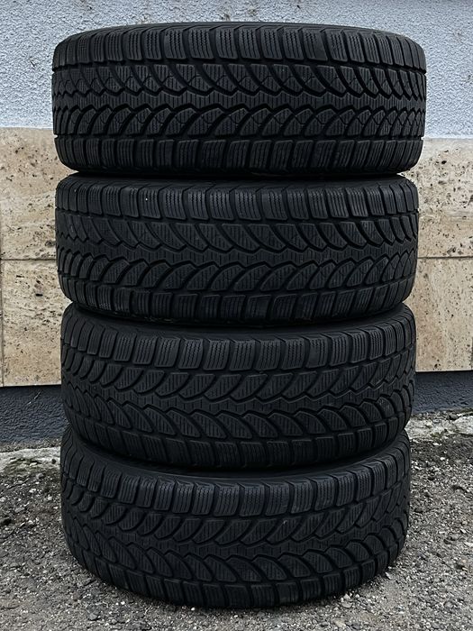 Jante Roti 17 Mercedes C Class W205 Anvelope vara iarna 225 50 R17 M+S