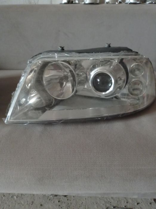 Продам фары VW Sharan