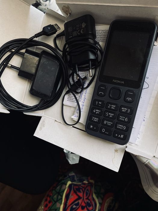 Телефон Nokia кнопочный