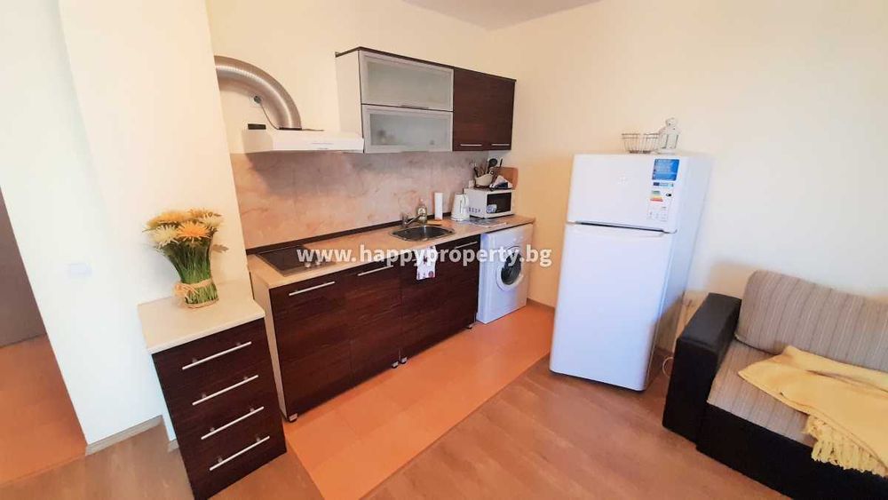 Продава се Двустаен апартамент в Свети Влас - 70 кв.м за 1215 €/кв.м - Снимка #3