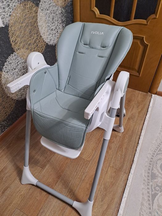 Продам стульчик для кормления