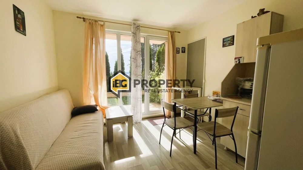 Продава се Двустаен апартамент в Бяла - 60 кв.м за 570 €/кв.м - Снимка #1