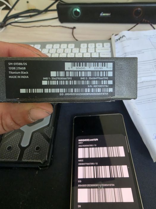 Samsung S25 ultra с дефект