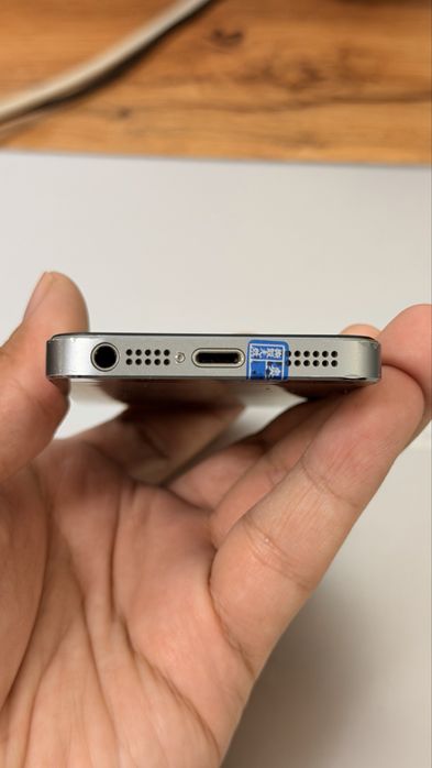 Iphone 5s black Б У