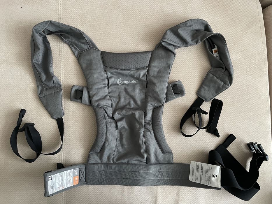 Ергономична раница за бебеносене
