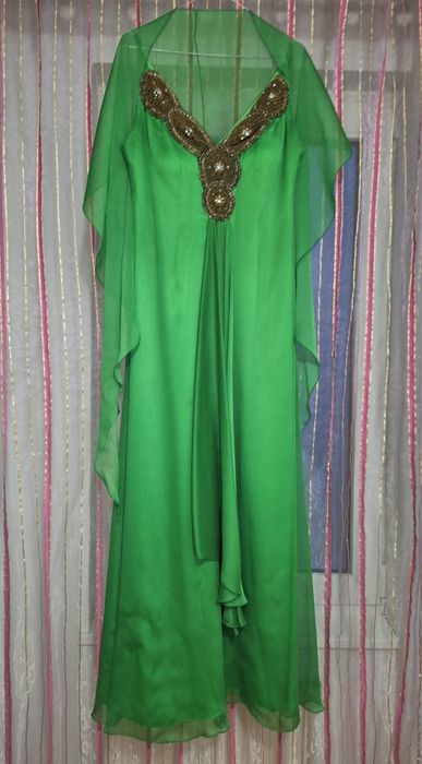 Vind rochie de seară