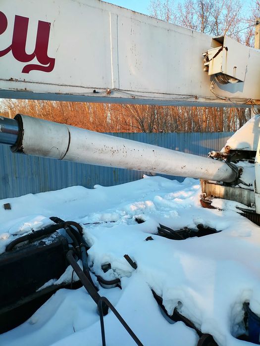 Продам цилиндр на автокран, экскаватор