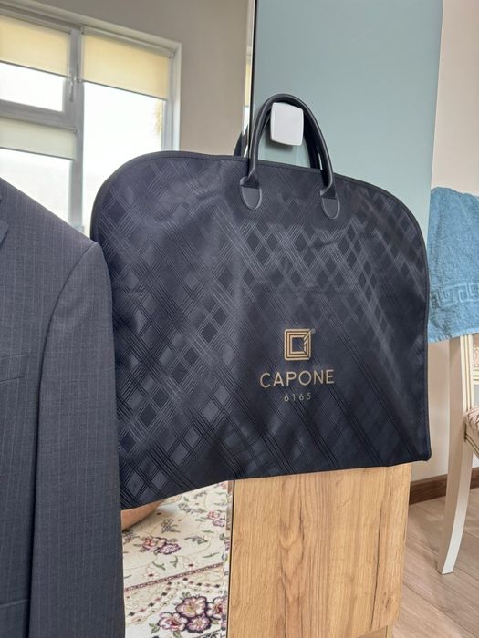 Тройка кастюм сатылады.