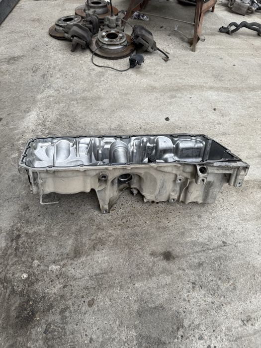 Картер бмв х5 ф15 х6 ф16 м50д bmw x5 f15 x6 f16 m50d 381 коня картер