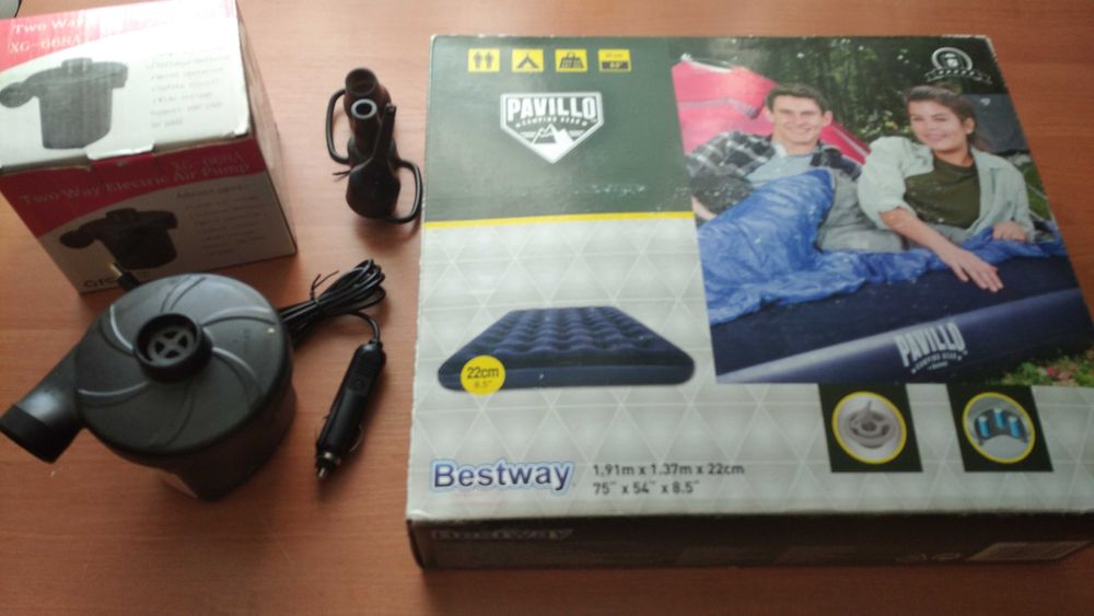 Матрас надувной  с насосом