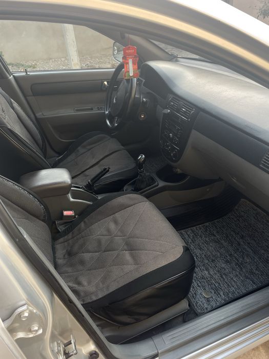 Жентра сотилади