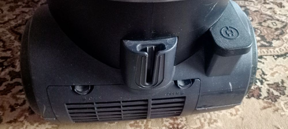 Пылесос моющий Лд