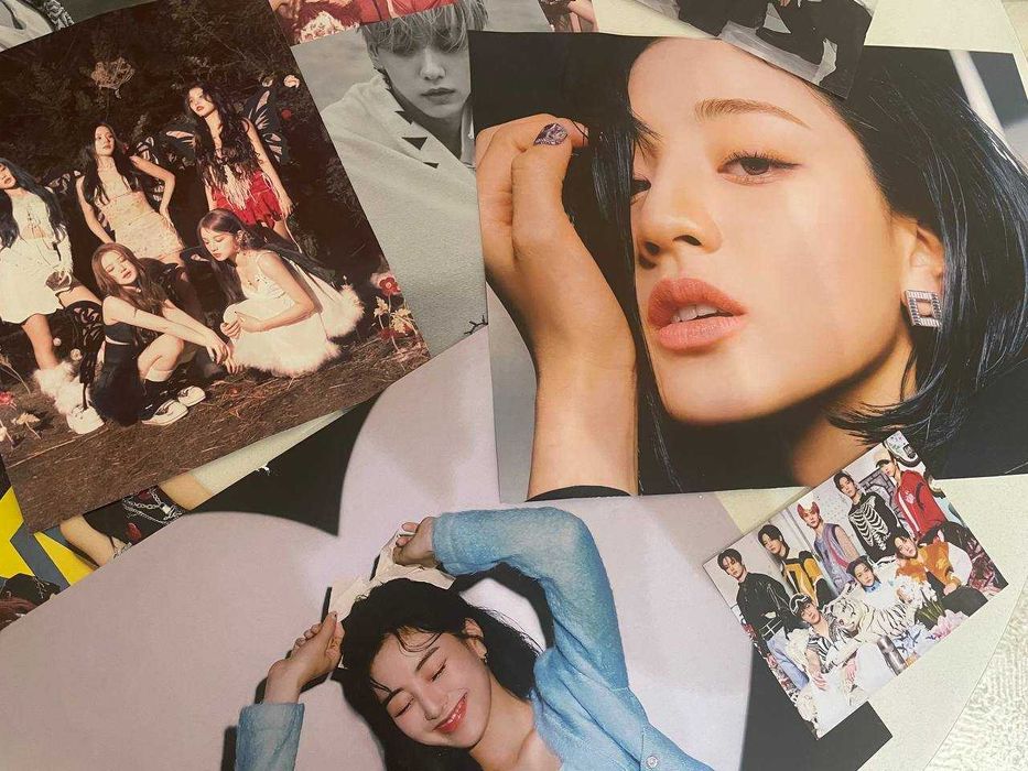 Плакаты и карточки KPop