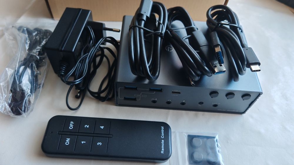 Докинг станция, USB-C KVM Switch