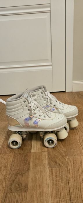 Role cu 4 roți Decathlon