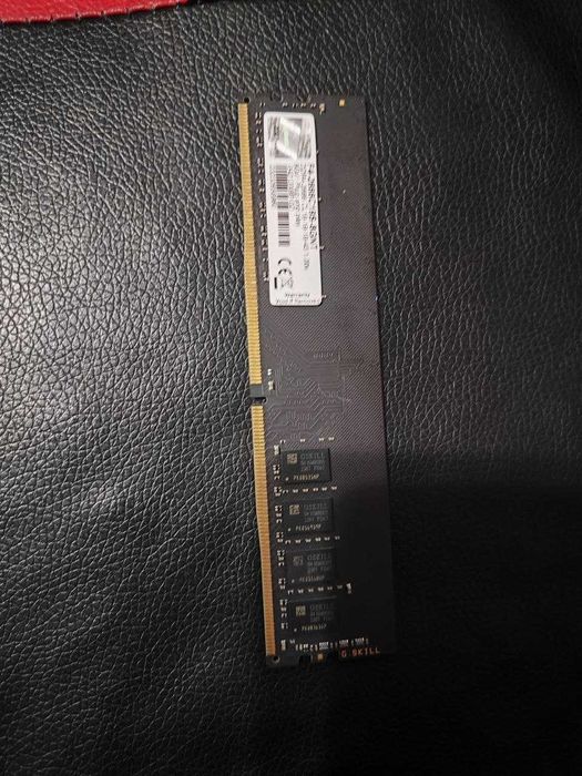 DDR4, 8 Гб / G.SKILL 8 ГБ DDR 4 2666 МГц (1х8 Гб)