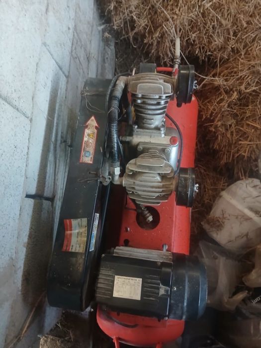 Компрессор 80 л