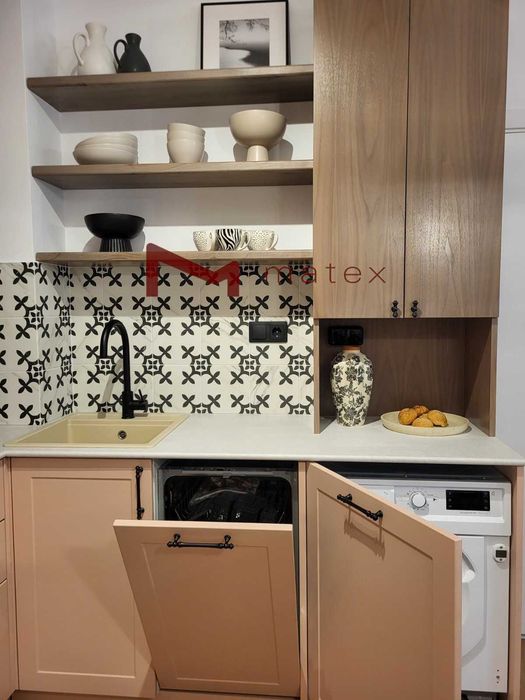 Продава се Едностаен апартамент в к.к. Св.Св. Константин и Елена - 40 кв.м за 1977 €/кв.м - Снимка #3