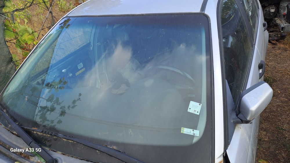Предно (челно) стъкло за БМВ е46/BMW E46