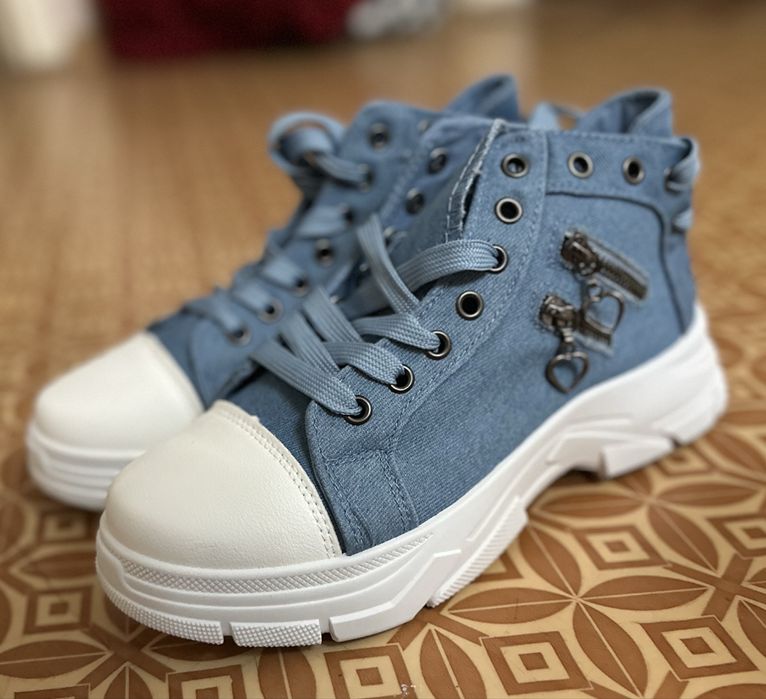 Новые джинсовые кеды