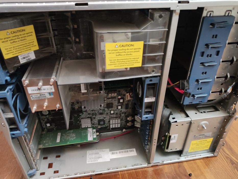 Сервер двухпроцессорный XEON E5606