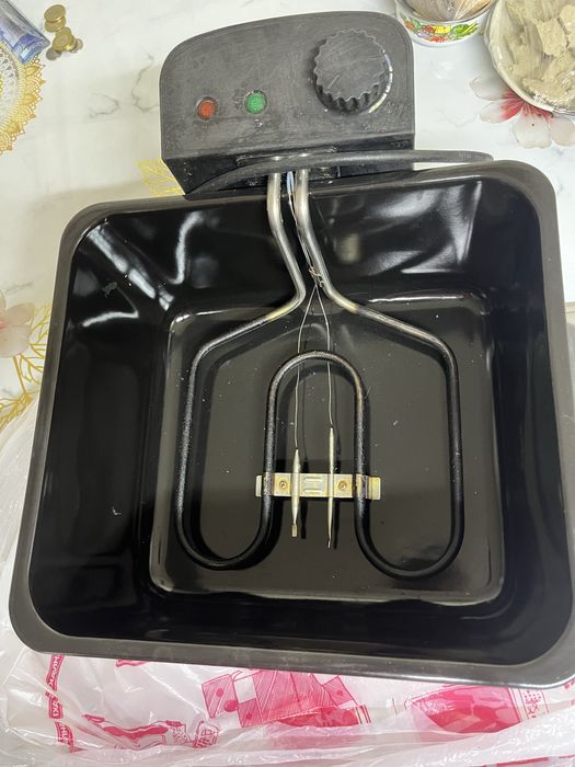 Срочно продам фритюрницу