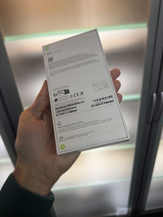 Vand iphone 17 256Gb White Nou(Sigilat)