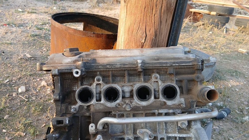 2.4 галовка на тайота 30