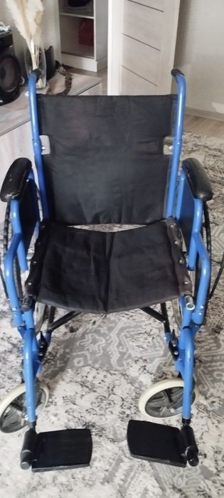 Коляска инвалидная