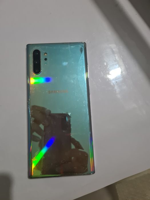 Продам самсунг нот 10+