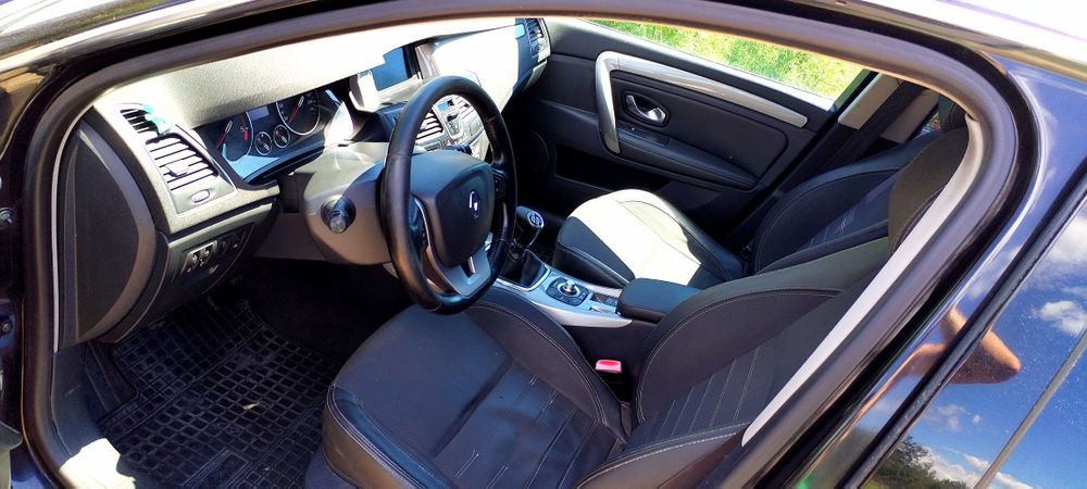 RENAULT Laguna