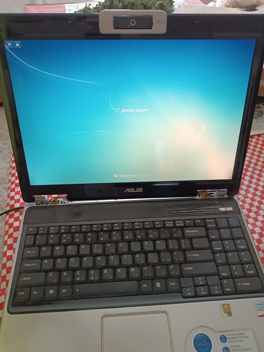 Лаптоп ASUS 32 GB