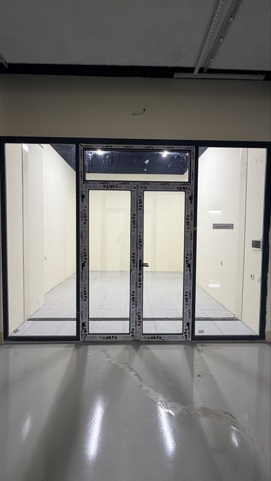 Дукон сотилади Ибн Сино Савдо Мажмуаси