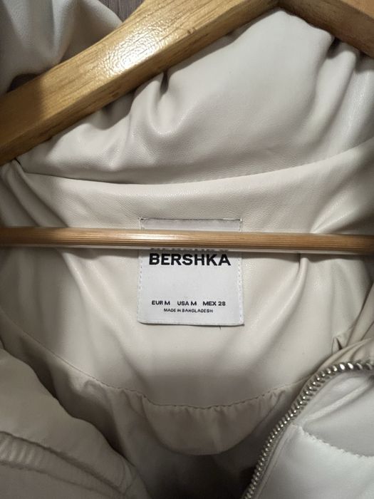 Зимно яке Bershka