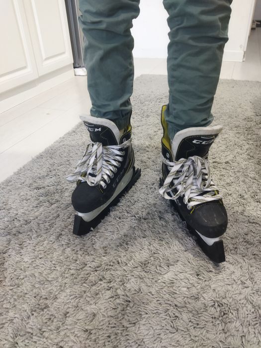 Продам коньки ССМ