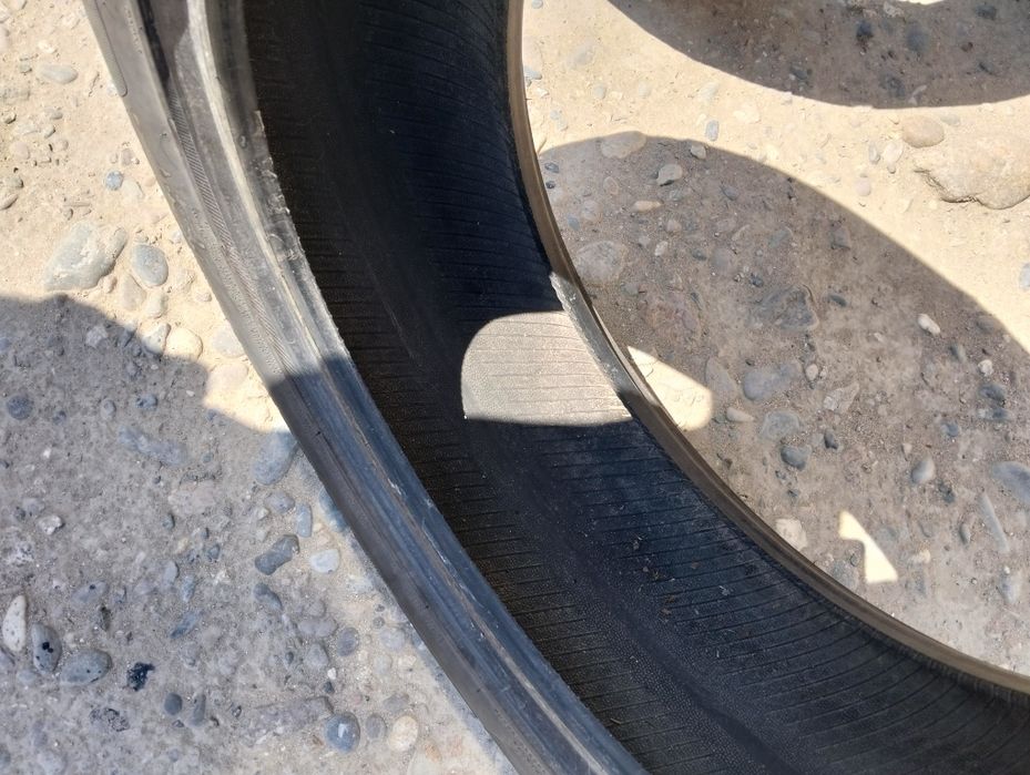 Покрышки пара, б/у,